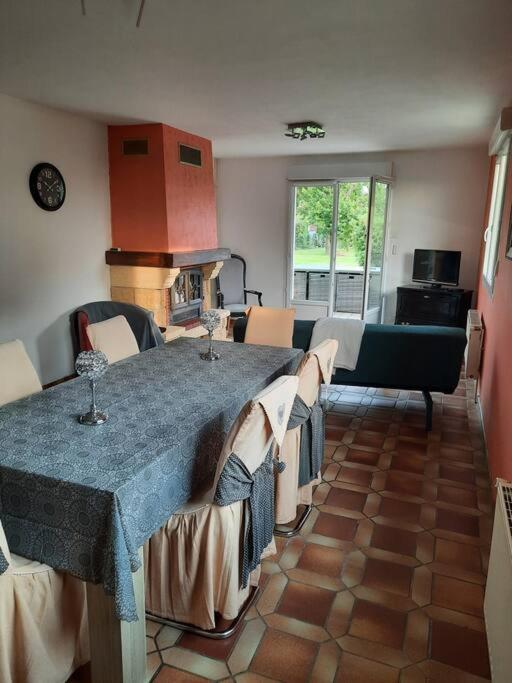 Gite Les Ptits Choux Saint-Quentin-Lamotte-Croix-au-Bailly Kültér fotó